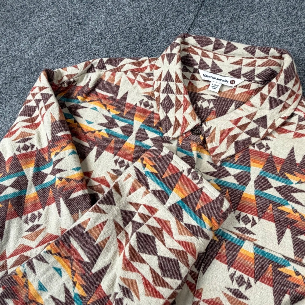 Mountain and Isles Mens Large Southwestern Geometric Flannel Button Down Shirt